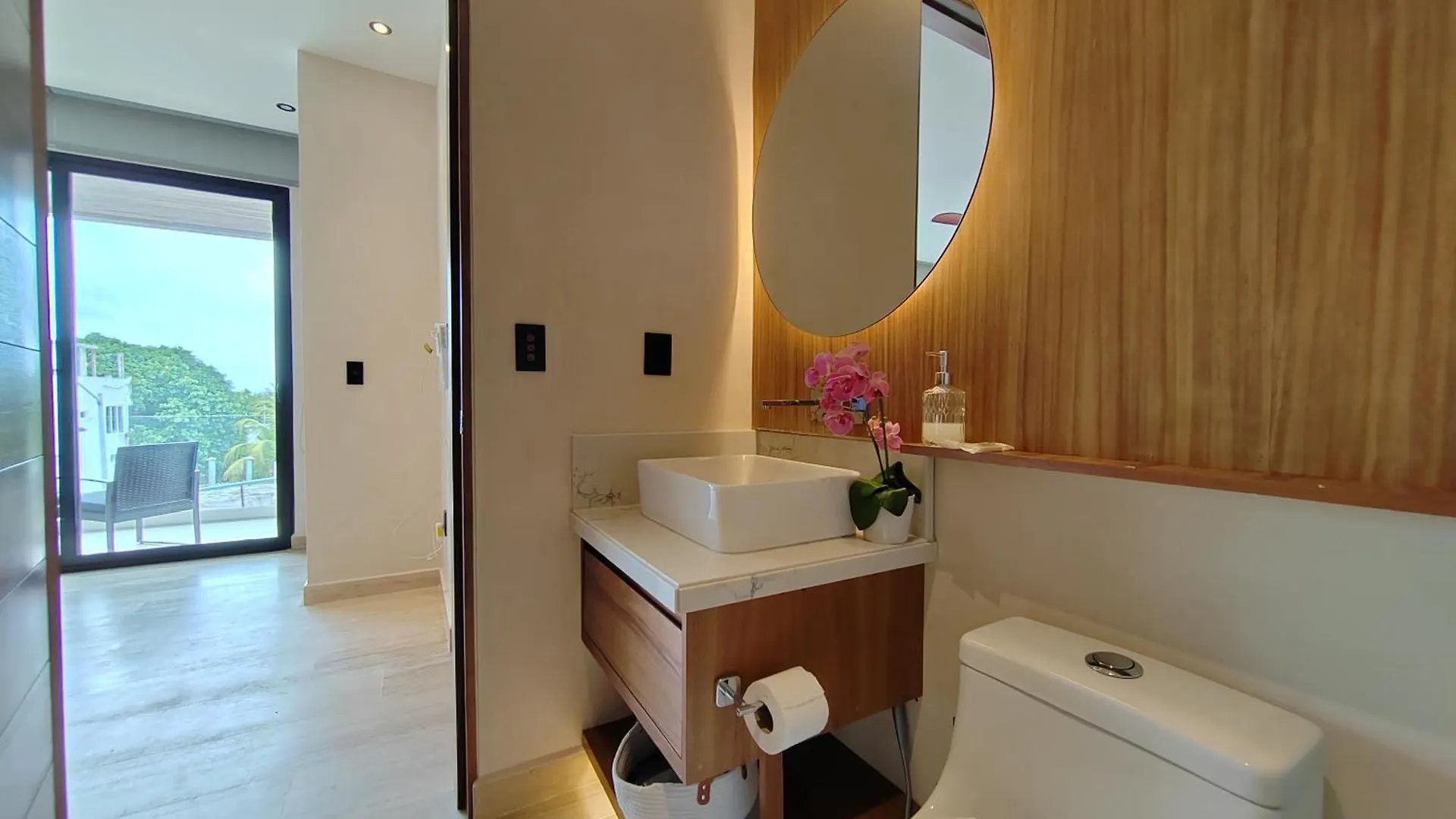 Nuevo! Maravilloso & Elegante Apartamento Centrico-Pool-Jacuzzi By Yeah Playa del Carmen