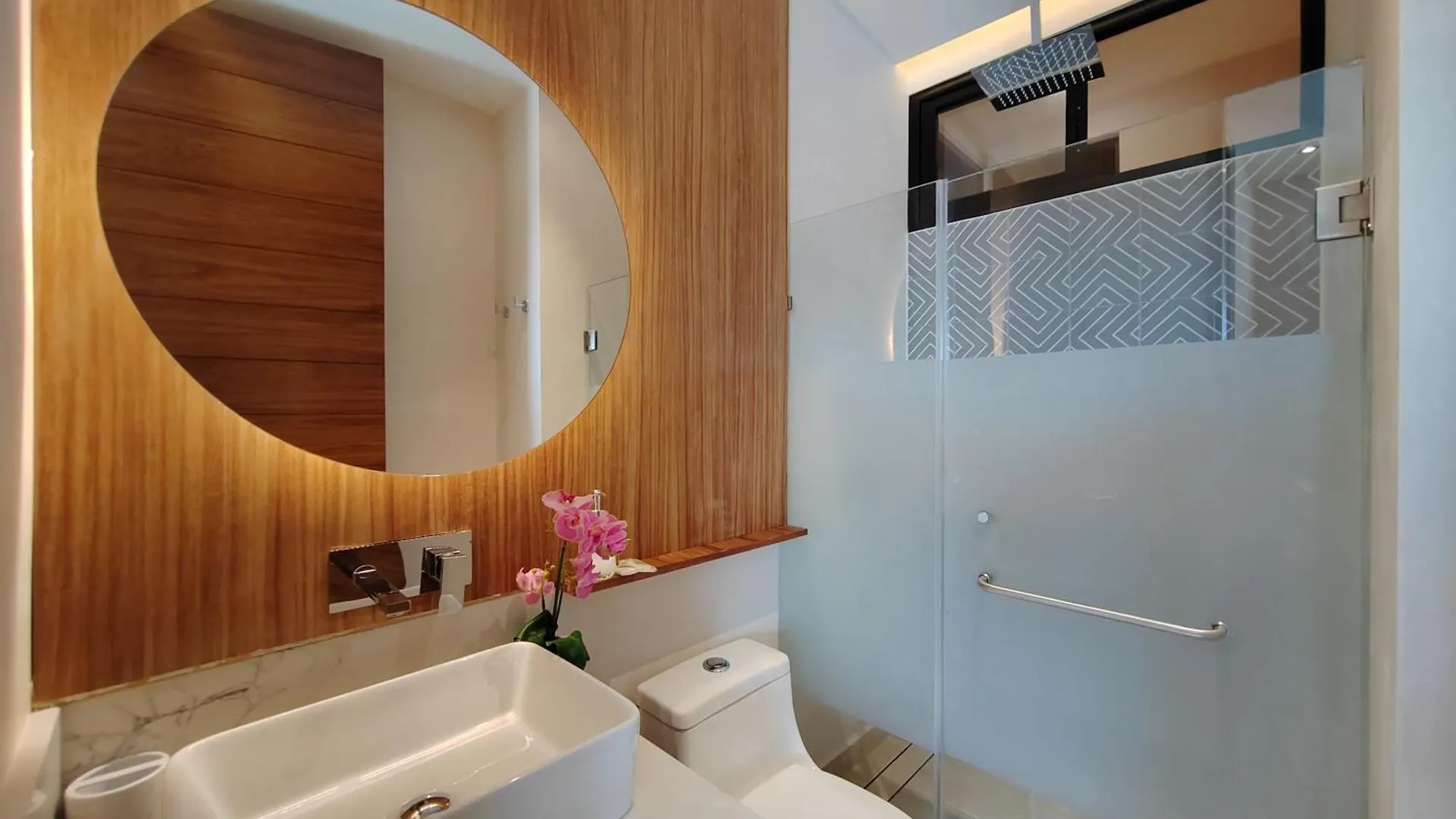 Apartment Nuevo! Maravilloso & Elegante Apartamento Centrico-Pool-Jacuzzi By Yeah Playa del Carmen