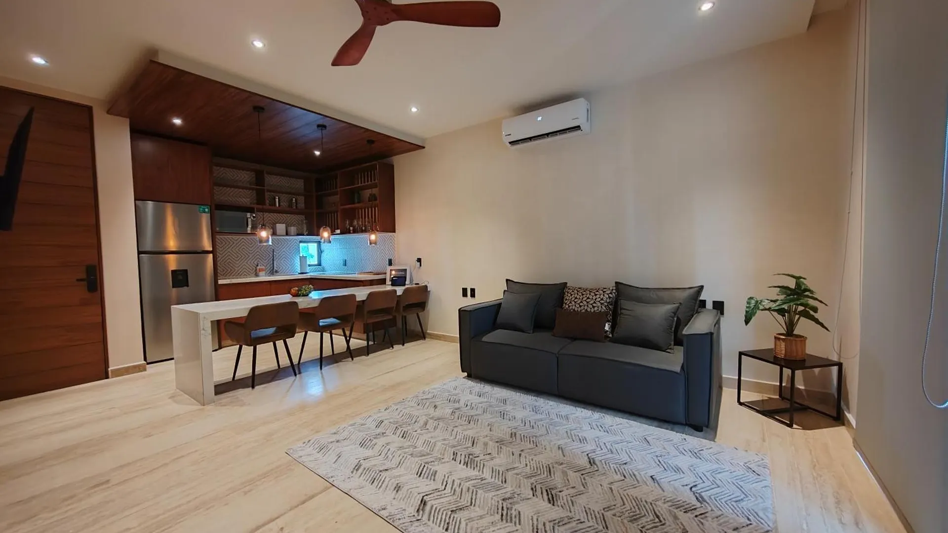Maravilloso & Elegante Apartamento Centrico-Pool-Jacuzzi By Yeah Playa del Carmen